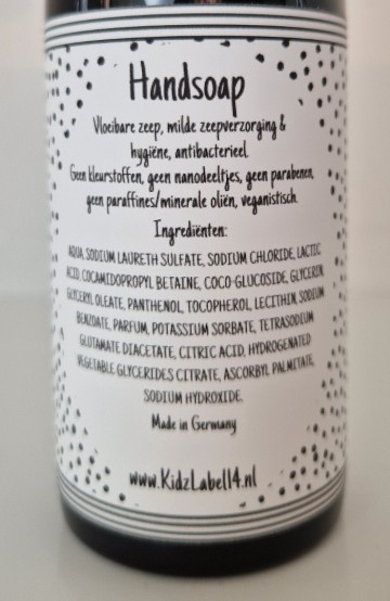 Achterkant fles handzeep