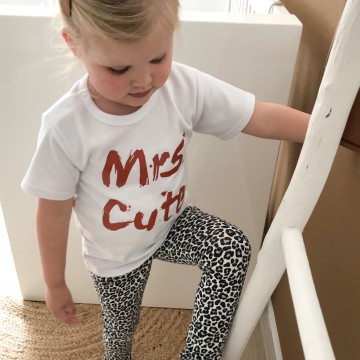 Bb3267a1 1955 4579 9329 74d74d1fb790