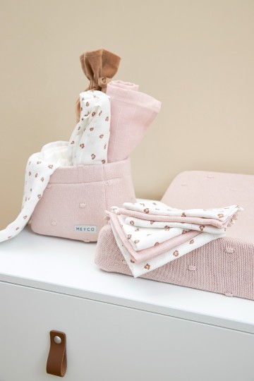 D3497625 ee90 49de 8098 cb1d619334ef