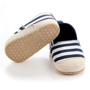 Instappertjes blauw onderkant