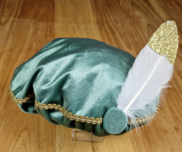 Pietenmuts luxe met knoop groen