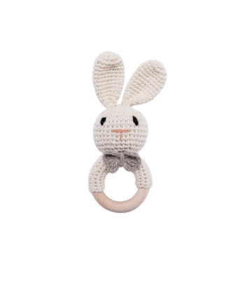 Rammelaar met bijtring off white konijn