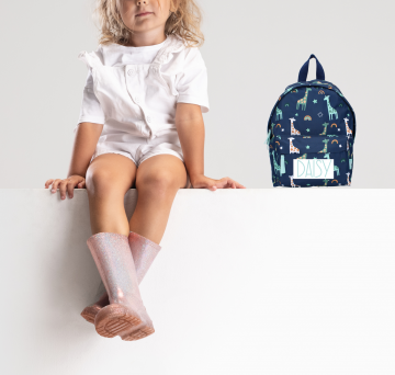 Rugzak pret think happy thoughts met naam