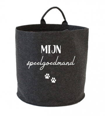 Vilten mand mijn speelgoedmand hondpootjes